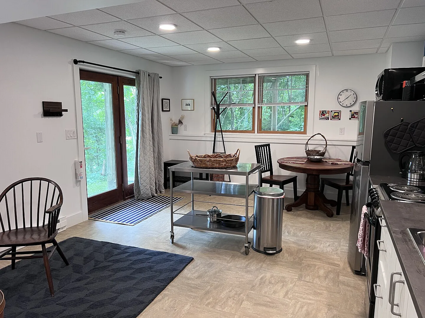 Charming Brand New Apartment in Vermont — Photo 3