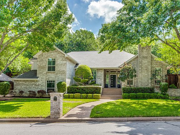 2nd image of 3805 Briarhaven Rd