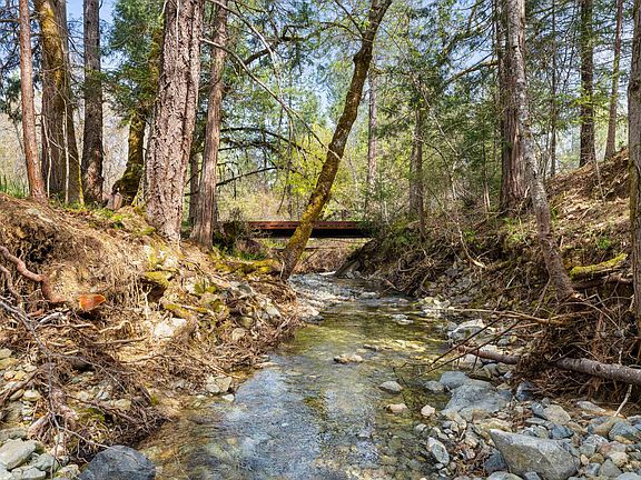 2nd image of 8081 W Evans Creek Rd