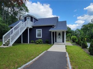 296 Upper Rd, Otisville, NY 10963