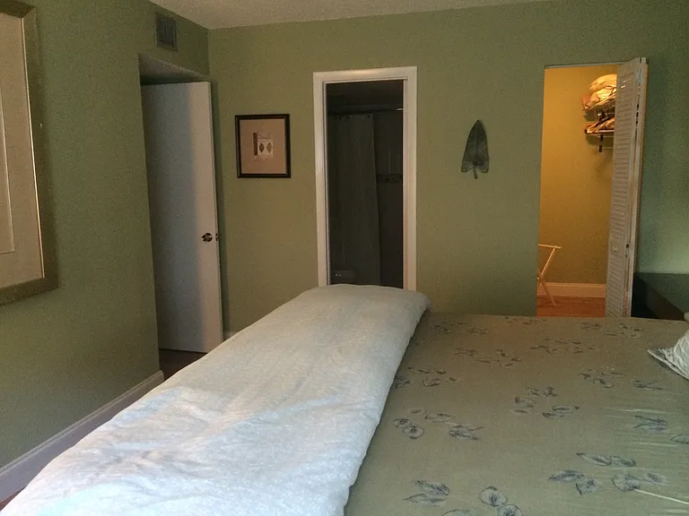 3402 Gardens East Dr #9 — Photo 7