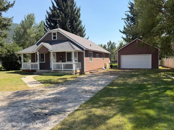 170 E 6th Ave, Afton, WY 83110