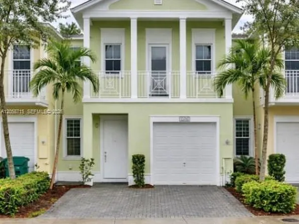 10780 NW 74th Ln #10780, Miami, FL 33178