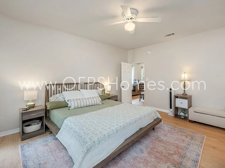 319 Sailfish Cir — Photo 19