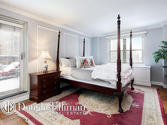 3rd image of 340 E 80th St #18R