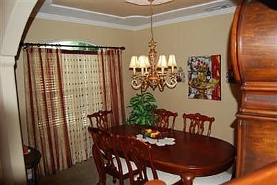 4th image of 162 Bayline Cir