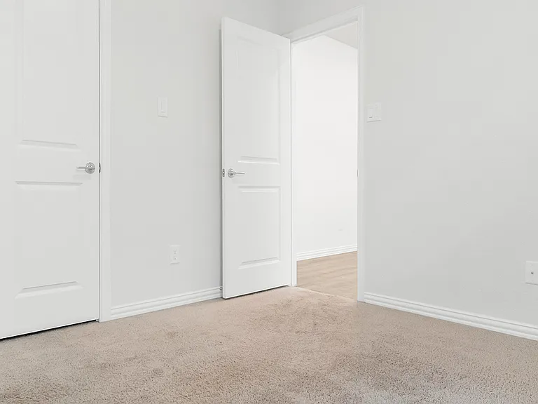 1120 Canuela Way — Photo 28