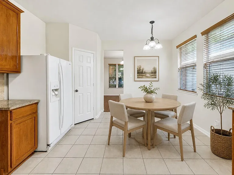 11630 Forest Wind Ln — Photo 20
