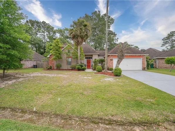 2032 W Ridge Dr, Mandeville, LA 70448