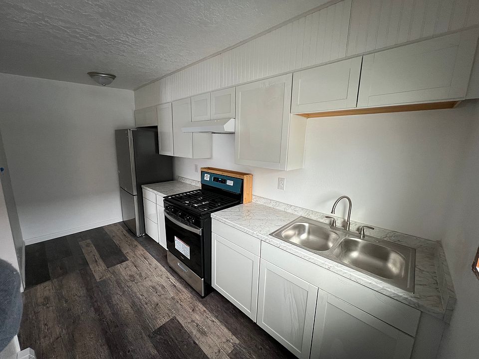 1st image of 202 E Potter Dr #3