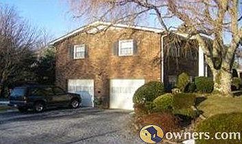 2 car garage not included in 2300 sq ft