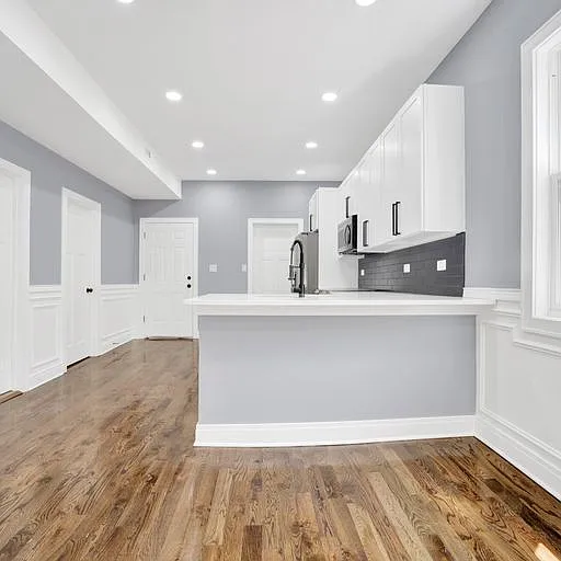 3 bed, 1500 sqft, $2,300 — Photo 4