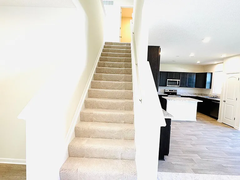 514 Penwell Dr — Photo 6