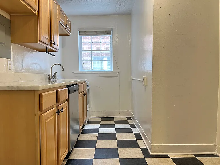 869 Charles Allen Dr NE #4 — Photo 12