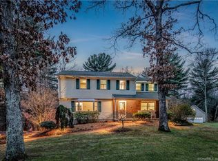 719 Shenipsit Lake Rd, Tolland, CT 06084