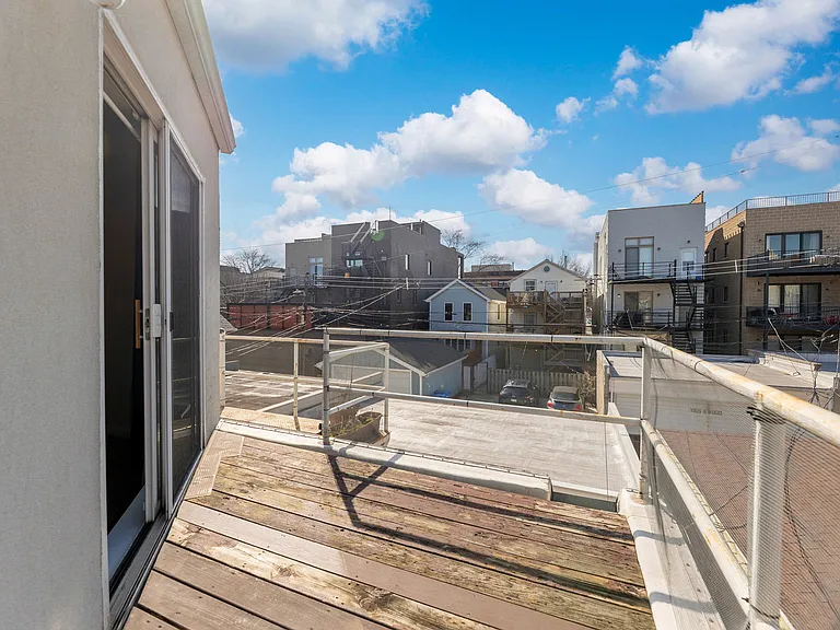 1060 N Hermitage Ave #3 — Photo 27
