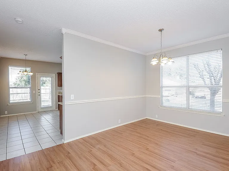 8300 Orleans Ln — Photo 6
