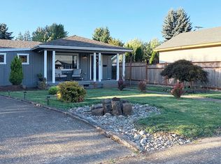 530 SW Clay St, Dallas, OR 97338