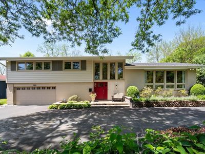 280 Aspen Ln, Highland Park, IL, 60035