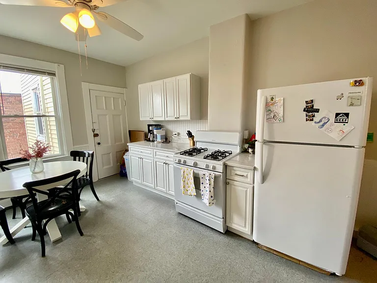 27 Hurd Rd #5 — Photo 7