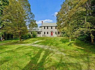 270 Umpawaug Rd, Redding, CT 06896