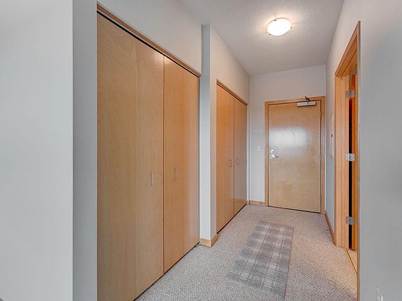 3rd image of 7601 Aldrich Ave S APT 219