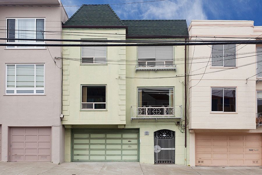 2-unit Building