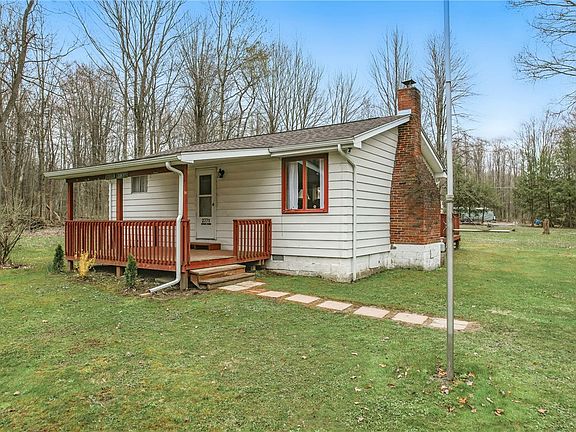 2nd image of 2771 Walnut Dr