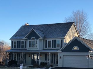 44 Christina Cir, Wheaton, IL 60189