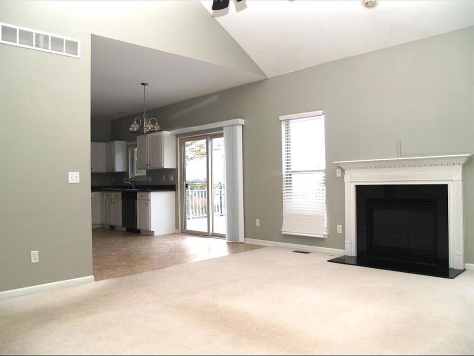 3031 Rosefield Dr, Ann Arbor, MI 48108 Zillow