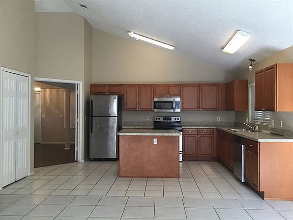 5th image of 6566 Whirlaway Cir