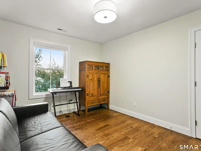 210 High Ridge Ave — Photo 30