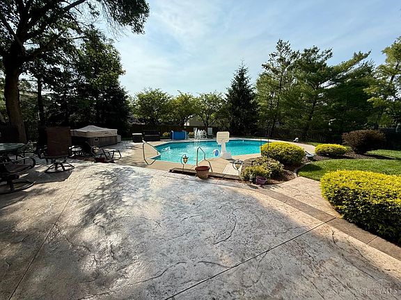 5th image of 7911 Plantation Dr