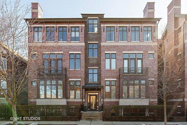 1st image of 1249 W Melrose St #Gw