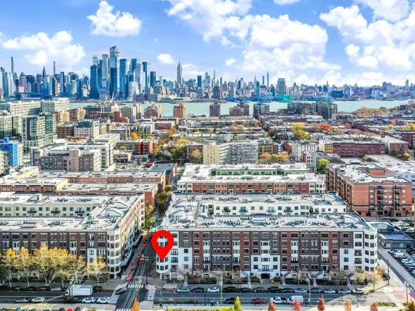 1200 Grand Street image 9 of 10