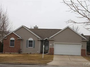710 Illinois Dr, Tecumseh, MI 49286