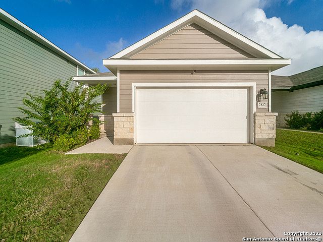 1st image of 7827 Abbey Pl