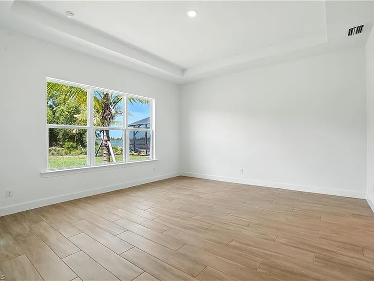 18301 Terracina Dr — Photo 21