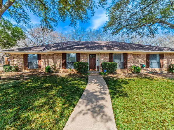 18007 Saddlehorn Ln, Mansfield, TX 76063