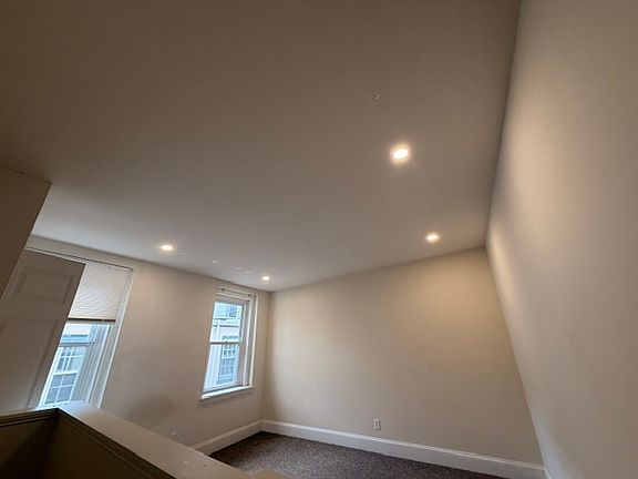 2nd image of 613 N 4th St Floor 1