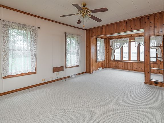 3rd image of 40269 N West Shore Dr