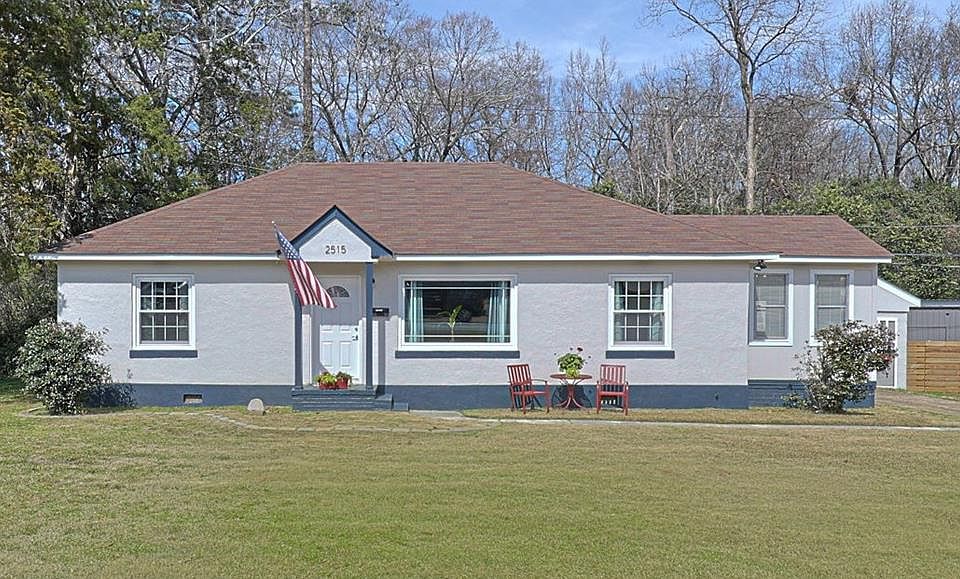 1st image of 2515 Camille Dr