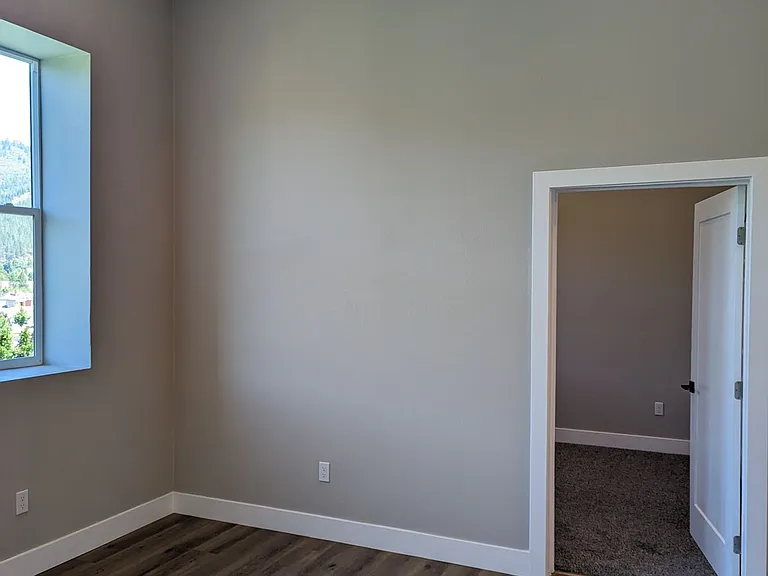 514 McKinley Ave — Photo 6