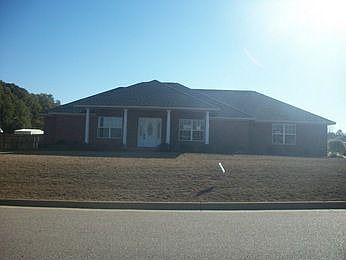 2nd image of 300 Sonya Dr
