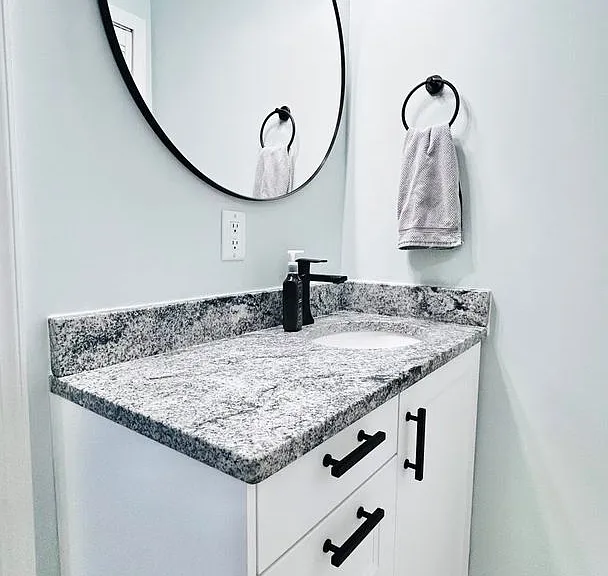202 Grosvenor Ln #203 — Photo 8