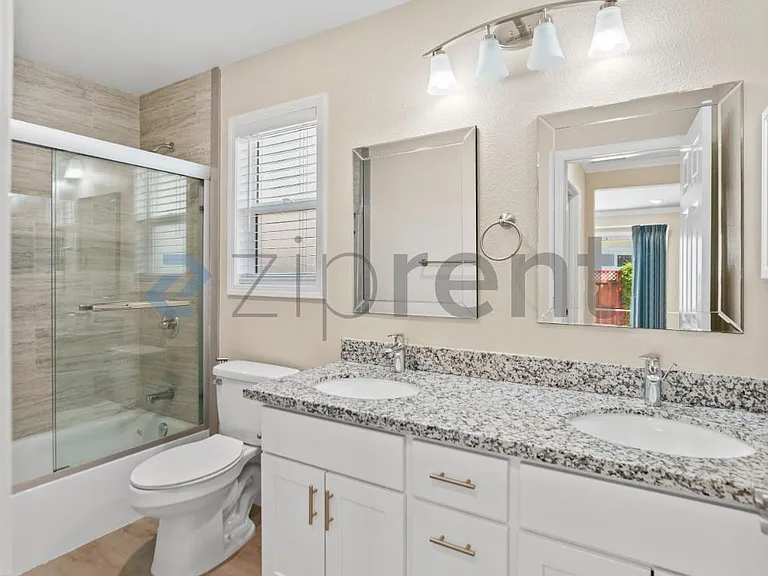 42386 Barbary St — Photo 17