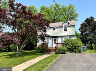 9 Silver Ave, Glassboro, NJ 08028