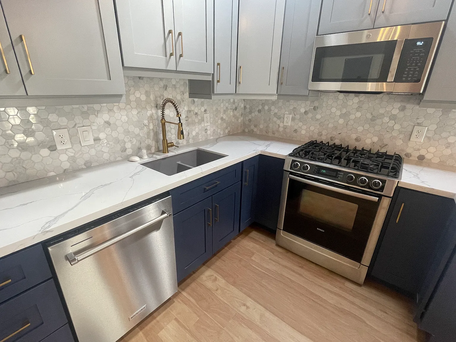 1 bed, 500 sqft, $3,200 — Photo 2