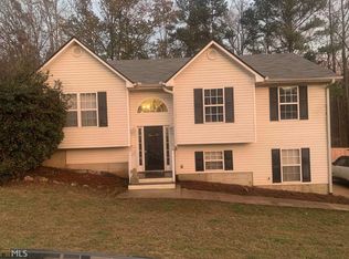 409 Thorn Thicket Dr, Rockmart, GA