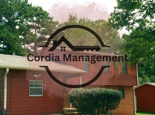 6348 Ascot Ln, Riverdale, GA